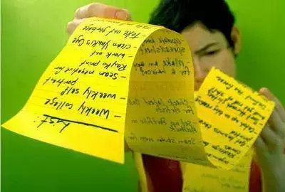 住校必備化妝品全套圖片(住校必備物品清單)