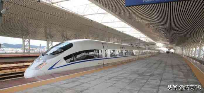 夢見愛人陪我買化妝品(夢見愛人陪我買化妝品好不好)