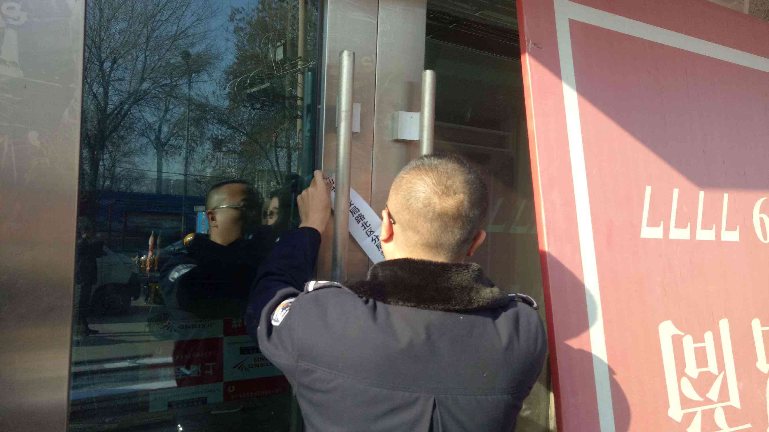 化妝品店要備滅火器嗎(化妝品店需要滅火器嗎)