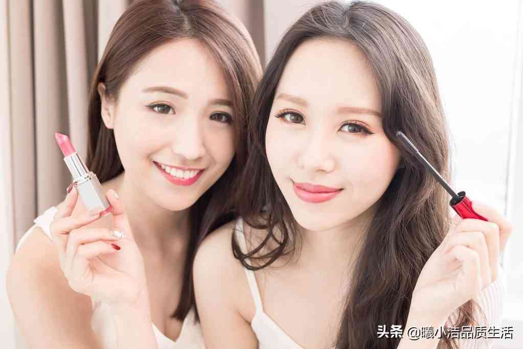 實(shí)體店怎么挑化妝品(實(shí)體店怎么挑化妝品的)