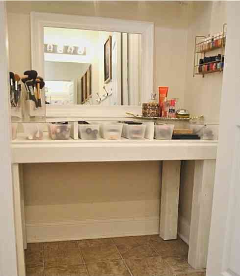 廢舊材料創(chuàng)作化妝品收納架(手工制作化妝品收納架)