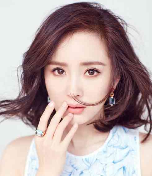 買化妝品必須會化妝嗎嗎(化妝品必須買貴的嗎)