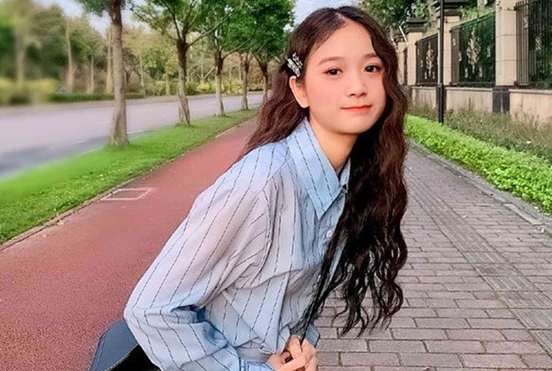 網(wǎng)紅小小如化妝品怎樣(抖音小小如的化妝品怎么樣)