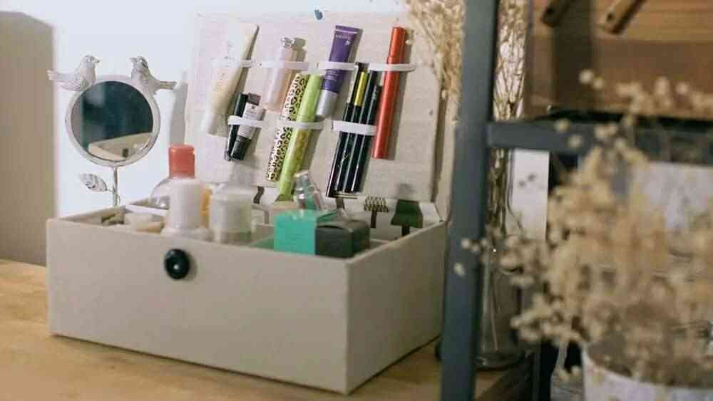 怎么制作化妝品收納盒(怎么制作化妝品收納盒視頻)