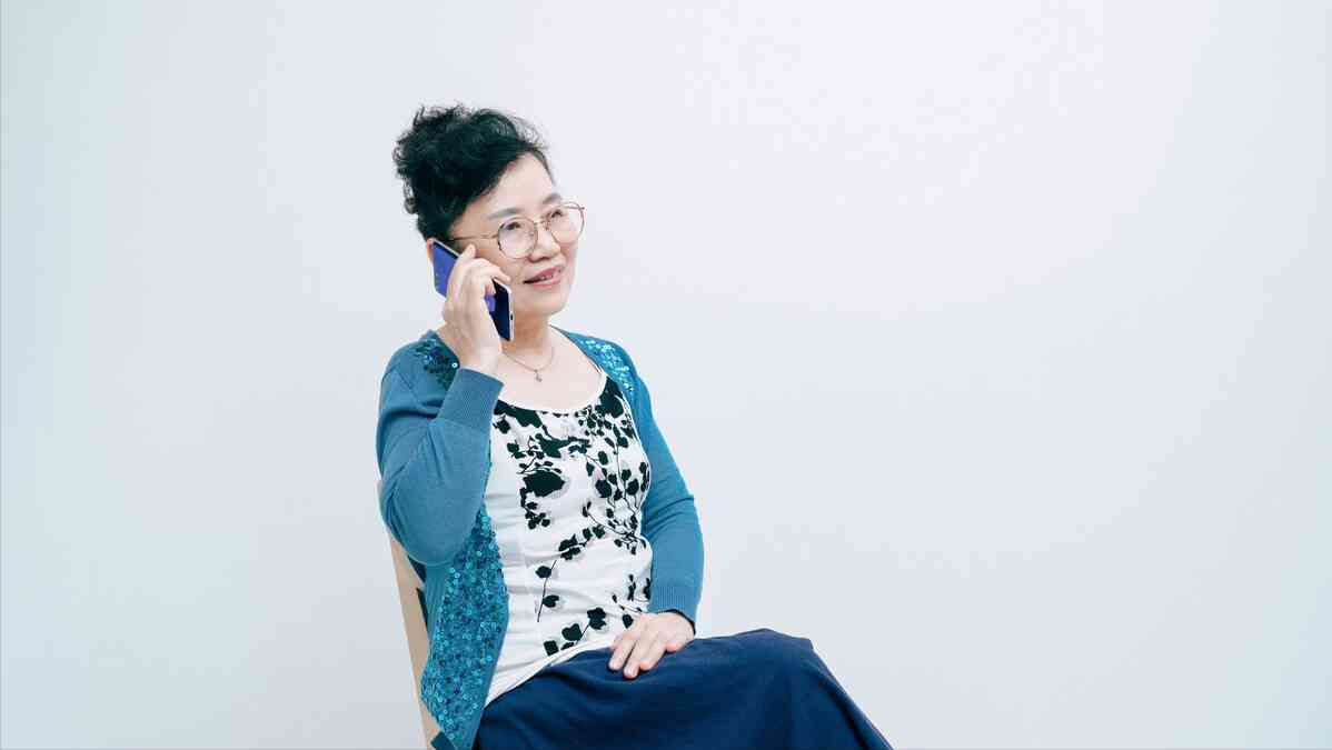 二婚賣化妝品可以嗎女人(二婚的女人可以做別人的伴娘嗎)