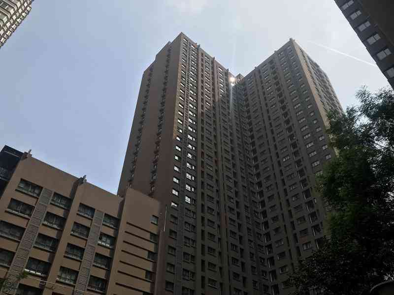 賣化妝品的周花花(賣化妝品真的很賺錢嗎?)