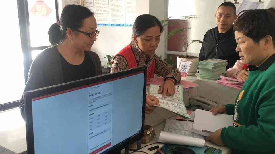 紅藍(lán)橙化妝品有限公司(藍(lán)紅橙藍(lán)綠是什么品牌)