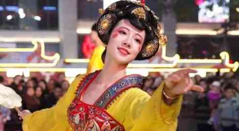 御可羅麗化妝品代理(御可羅麗護(hù)膚品創(chuàng)始人是誰)