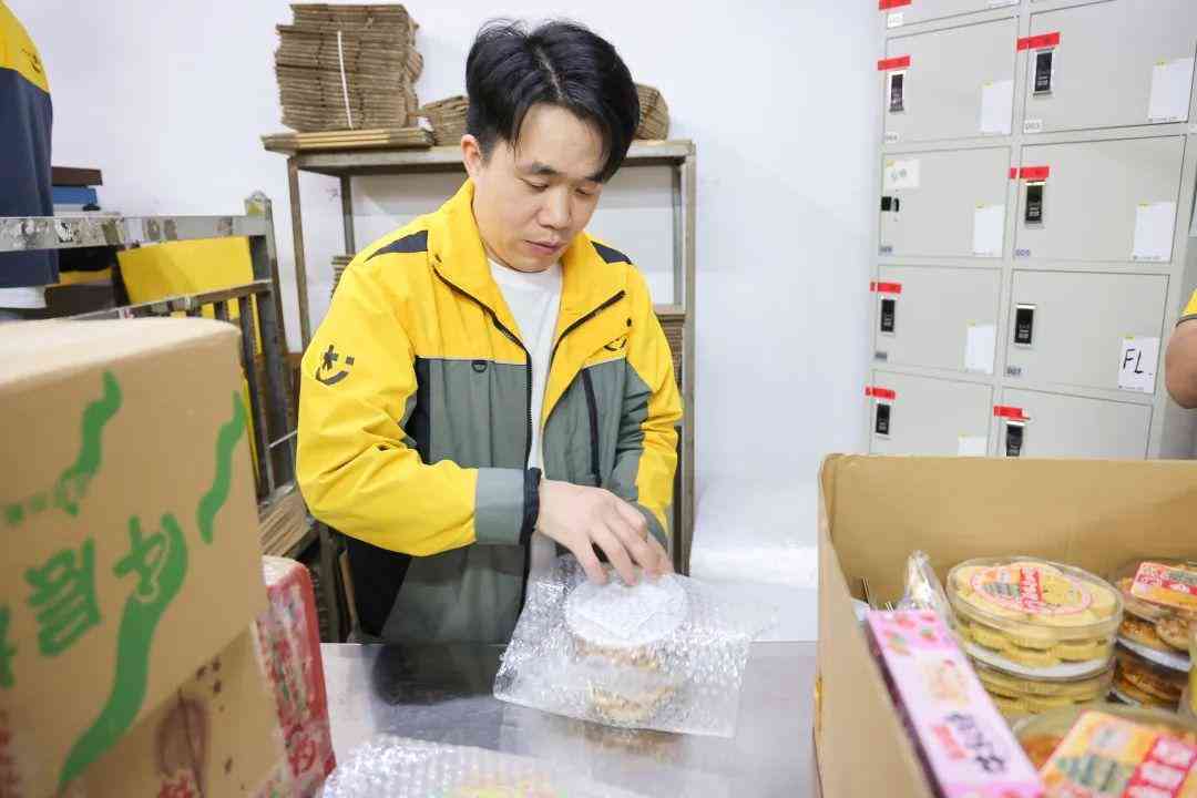 男士化妝品收納袋旅行(男士化妝品套盒)