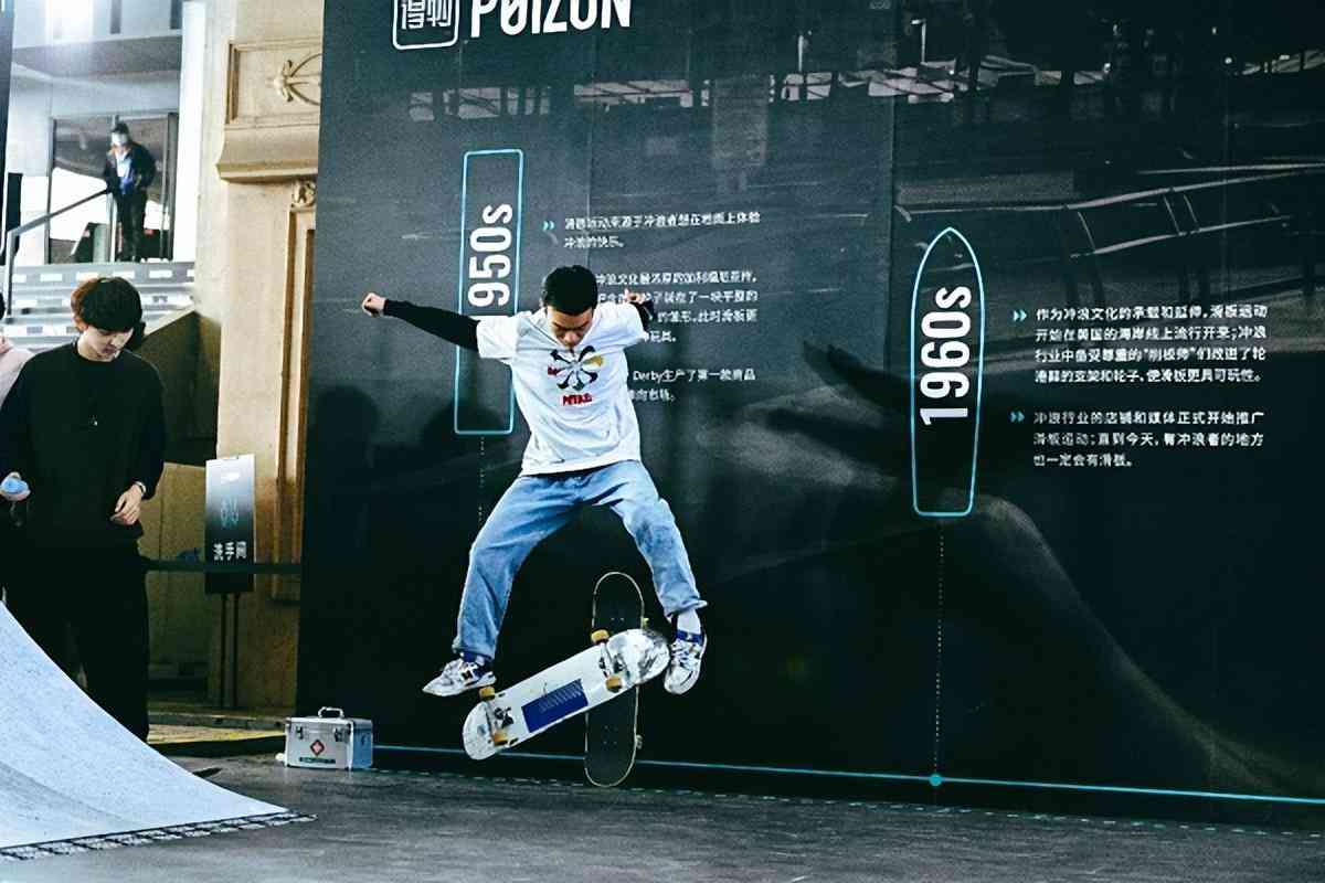 化妝品連鎖企業(yè)責任(化妝品企業(yè)承擔的其他法律責任(保險,納稅))