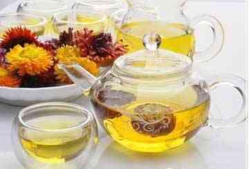 用了化妝品色斑更多(用了化妝品長(zhǎng)斑)