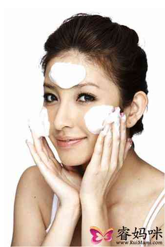 化妝品放在有暖氣的地方(化妝品放在暖氣片附近還能用嗎)