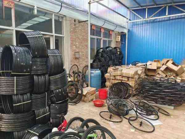 南京化妝品禮盒價(jià)位表(南京化妝品專柜正品在哪?)