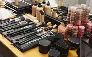 大牌職場化妝品品牌(職場必備化妝品有哪些)