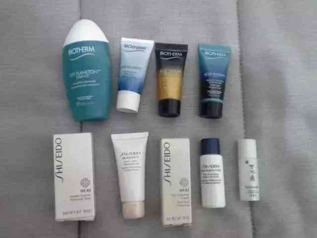 品牌化妝品小樣哪里買劃算(品牌化妝品小樣哪里進(jìn)貨)