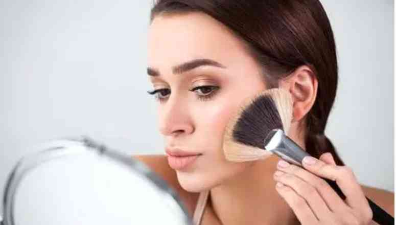 蘭蔻專賣店化妝品價格(蘭蔻化妝品旗艦店)