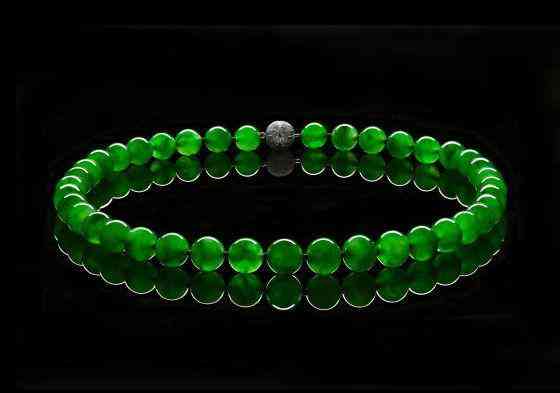 秀玉跟翡翠哪個(gè)好(翡翠和玉哪個(gè)好哪個(gè)貴)