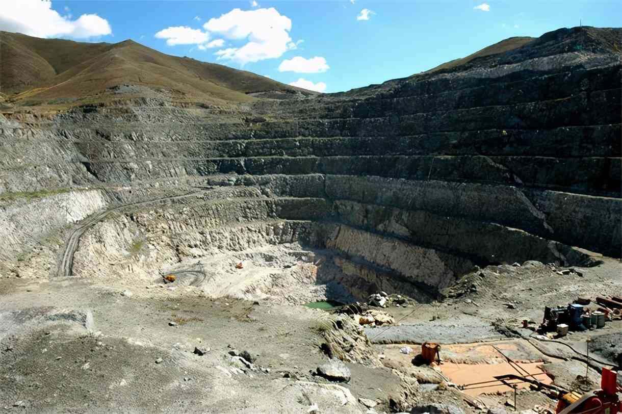 鉑金戒指帶鉆的多少錢大概(鉑金戒指需要多少錢)