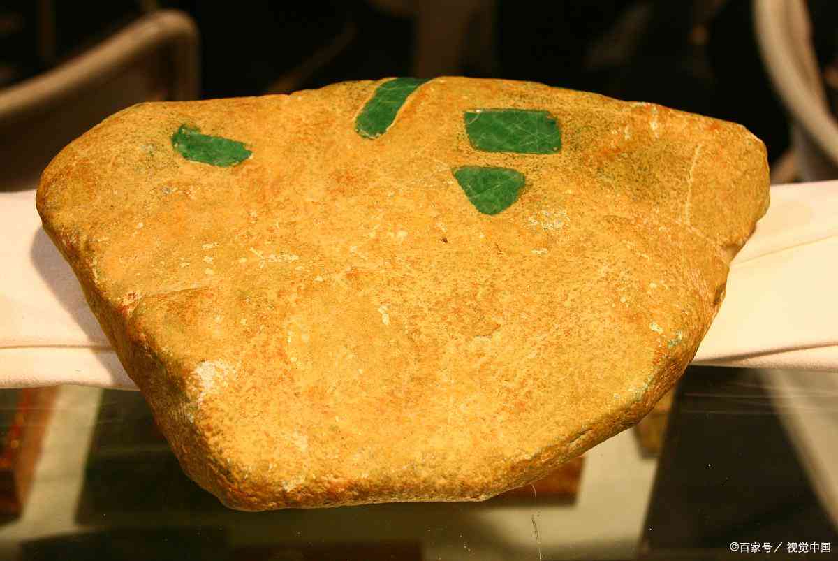 翡翠原石賣給誰(翡翠怎么出手賣掉)