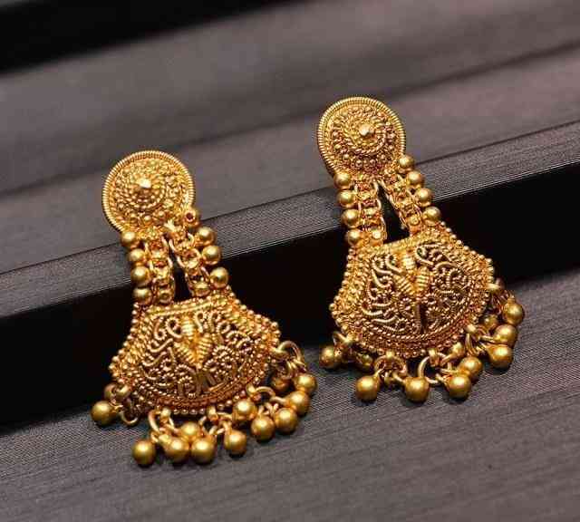 足金和千足金的價格是多少(足金和千足金價一樣嗎?)