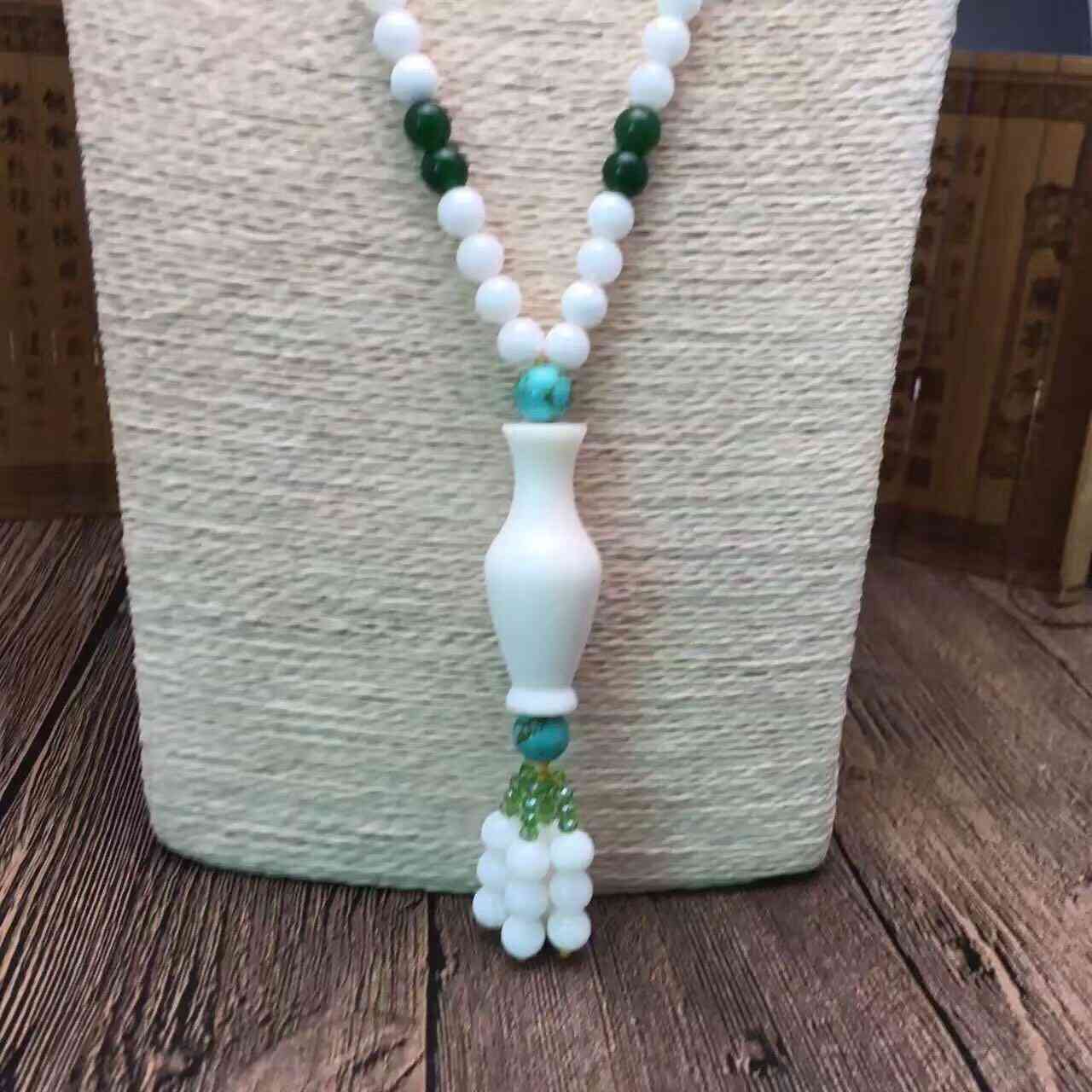 天然紅珊瑚的價值(純天然紅珊瑚是什么顏色)