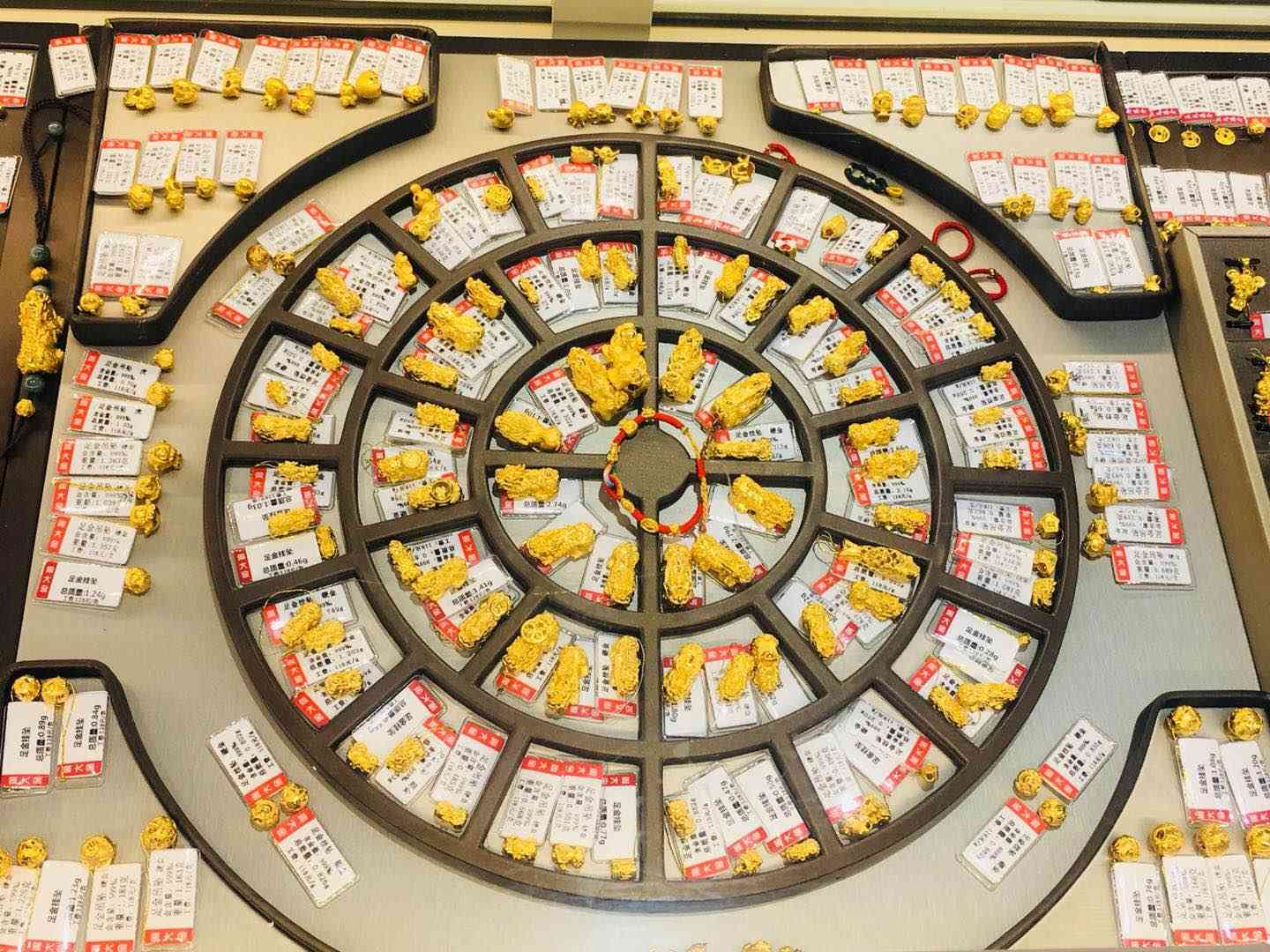 今日沃門(mén)黃金價(jià)多少錢(qián)1克(沃德金條今日價(jià)格)