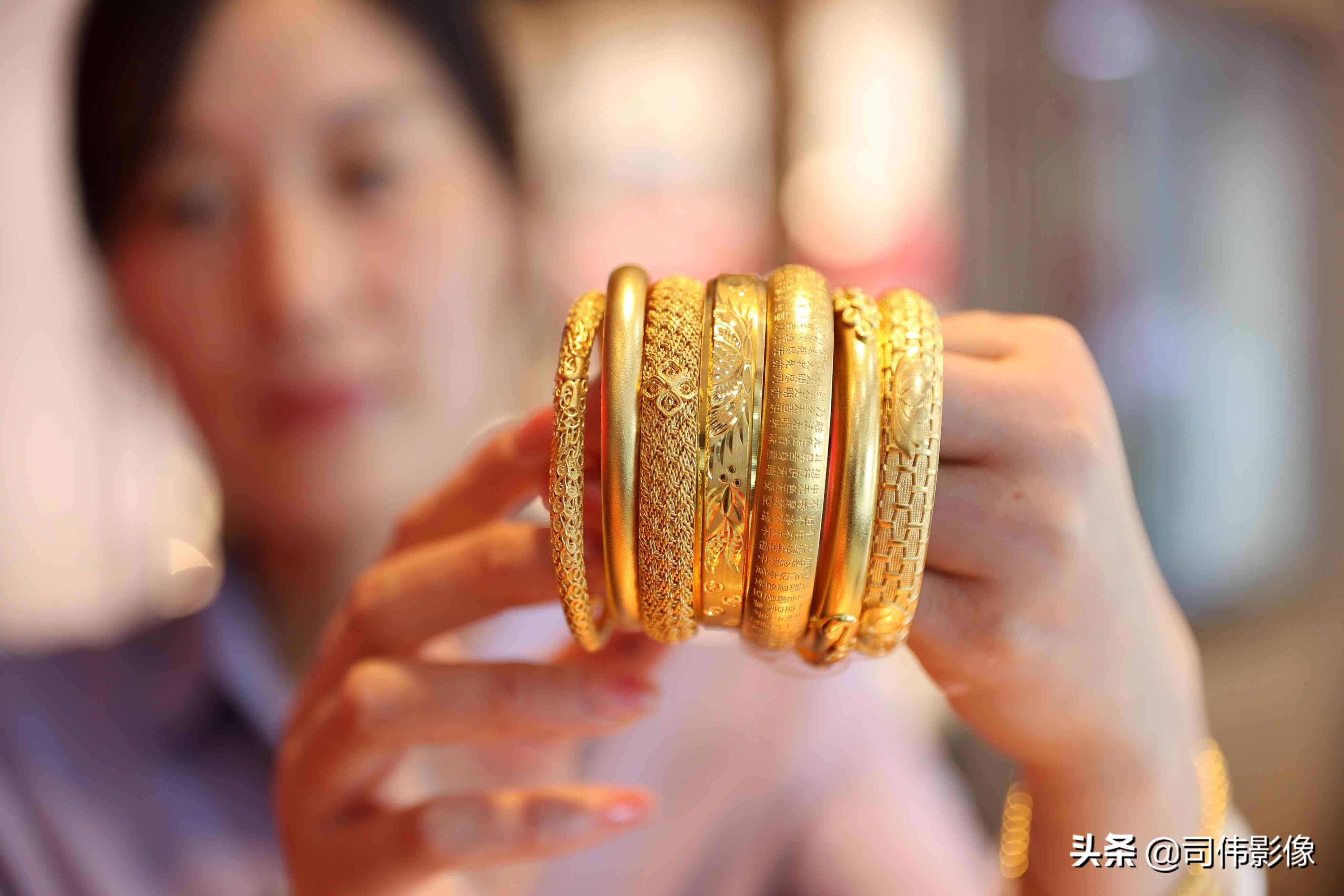 贛榆今日金價實時查詢(贛榆黃金現(xiàn)在賣多少錢)