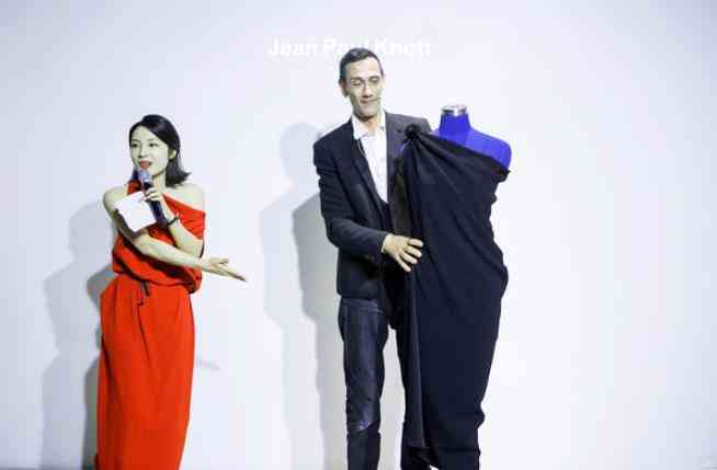 Jean Paul Knott：時裝界的極簡主義有了新的期待