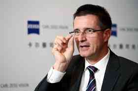 訪卡爾蔡司光學(xué)國際集團(tuán)總裁邁克爾·霍夫曼