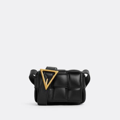  BV葆蝶家 22年秋冬 女士 單肩包 candy padded cassette 716648VCQR18425