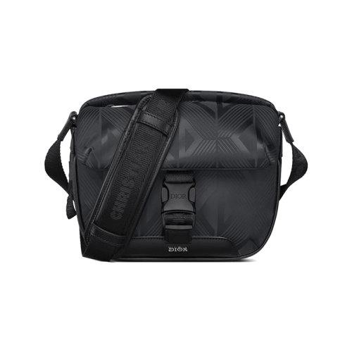 DIOR/迪奧 22新款 男士黑色尼龍配黑色光滑小牛皮黃銅標(biāo)志搭扣開合調(diào)節(jié)尼龍肩帶單肩斜挎包2ESWS001NCD_H03E