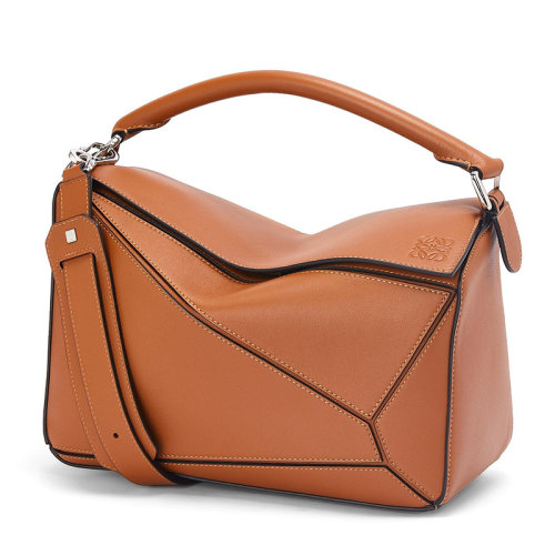 LOEWE/羅意威 21春夏新款 Puzzle系列 女士棕褐色經(jīng)典小牛皮斜挎單肩手提拼圖包0010097897