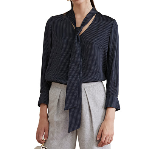 HUI/卉 女士長(zhǎng)袖襯衫19春季深藍(lán)色條紋系帶襯衫OL風(fēng)格長(zhǎng)袖襯衫