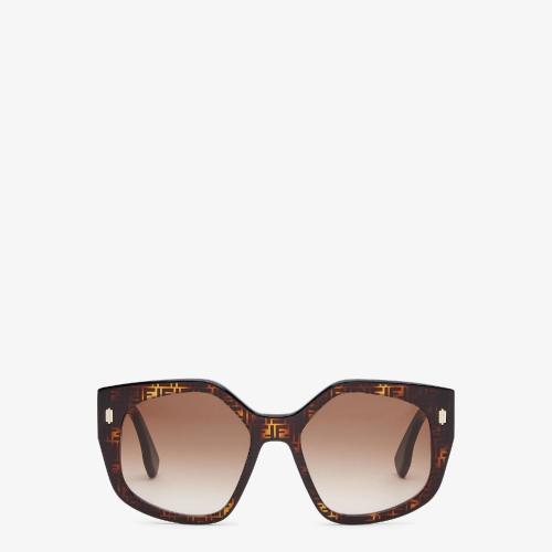  FENDI芬迪 22年春夏 女士 太陽(yáng)眼鏡 FF_色和黑色_纖維太陽(yáng)鏡 FOL010V1PF1FVF