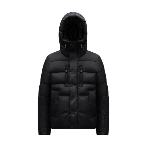  MONCLER蒙可蒙克萊 22年秋冬 男士 羽絨服 Rodenberg Short Down Jacket H20971A000635399E999