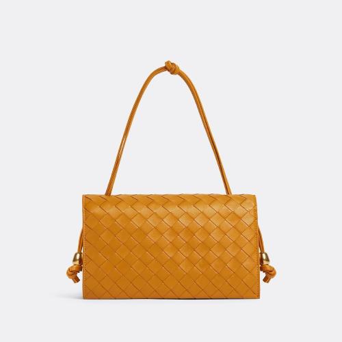  BV葆蝶家 22年秋冬 女士 單肩包 trio pouch on strap 717435VCPP37716