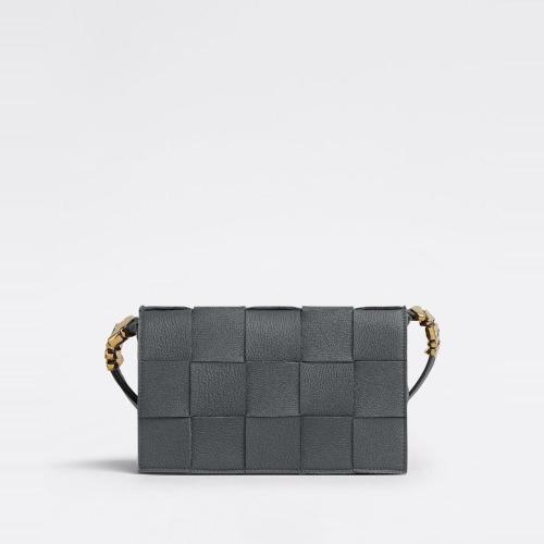  BV葆蝶家 22年秋冬 女士 單肩包 cassette 666870V17H11233