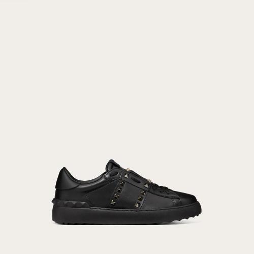  VALENTINO華倫天奴 22年秋冬 女士 休閑運動鞋 Sneakers Rockstud Untitled Noir en veau XW2S 預(yù)定商品1-3周發(fā)貨