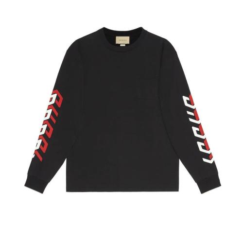  GUCCI古馳 22年秋冬 男士 飾Gucci鏡像效果印花棉質(zhì)衛(wèi)衣 676063 XJDWA 1152