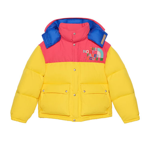 GUCCI/古馳 22秋冬款 The North Face聯(lián)名系列 ?女士多色聚酰胺飾有彩色刺繡LOGO圖案拉鏈按扣開(kāi)合可拆卸風(fēng)帽羽絨服672457XAAER7295