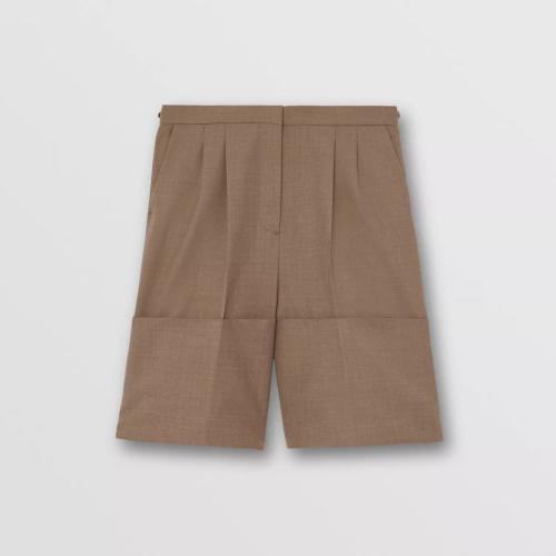  BURBERRY 22年秋冬 女士 褲腿細(xì)節(jié)羊毛量裁短褲 80417991