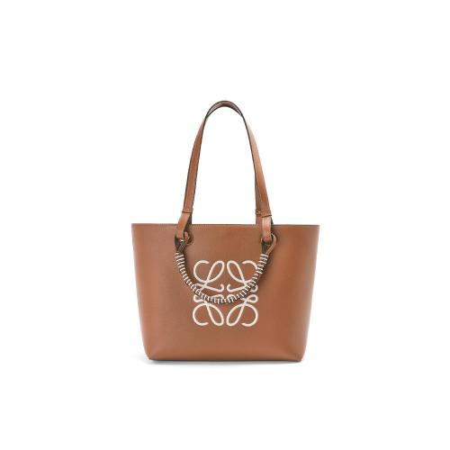  LOEWE羅意威 22年秋冬 女士 手提包 Small Anagram Tote in classic calfskin A717S72X11-3895
