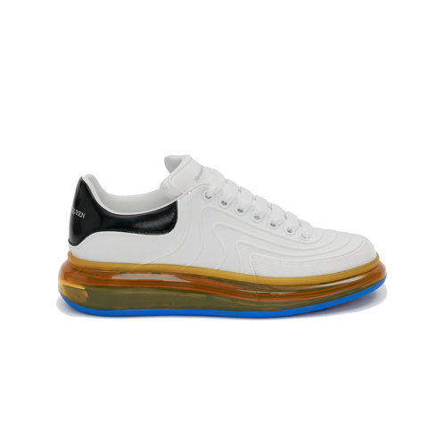 Alexander McQueen/亞歷山大麥昆 22年秋冬新款 男士白色/黑色粘膠纖維拼蠶絲闊型運動鞋712531W4U838984