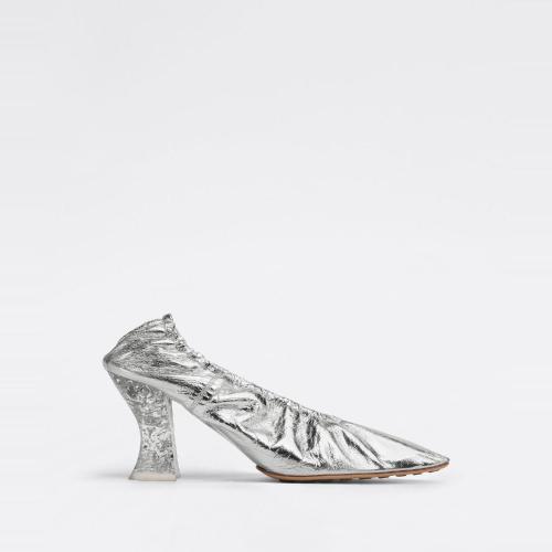  BV葆蝶家 22年秋冬 女士 高跟鞋 almond 651356V1AI01414 預(yù)定商品1-3周發(fā)貨