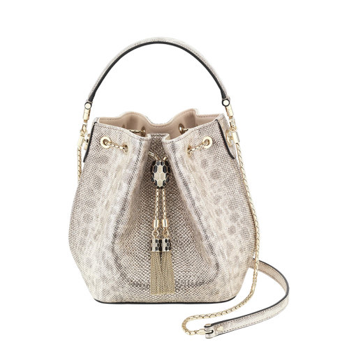 BVLGARI/寶格麗 經(jīng)典SERPENTI FOREVER系列 女士淺褐色水蛇皮琺瑯扣裝飾束帶手提斜挎單肩水桶包287949