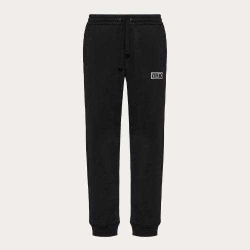  VALENTINO華倫天奴 22年秋冬 男士 休閑褲 PANTALON EN COTON TECHNIQUE VLTN TAG XV3MD03E7ML