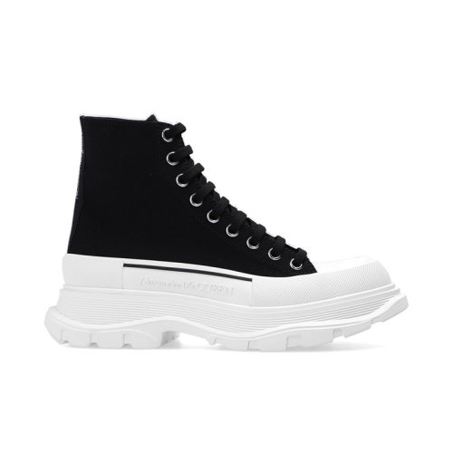 Alexander McQueen/亞歷山大麥昆 厚底經(jīng)典拼色 系帶短筒馬丁靴 女款 611706 W4MV2 1070