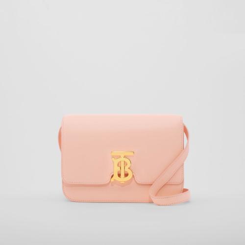  BURBERRY 22年秋冬 女士 TB 小號(hào)專(zhuān)屬標(biāo)識(shí)皮革鎖扣包 80556811