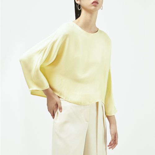 nisiss/怡夕 蝙蝠袖奶油色上衣女裝定制N156WF05