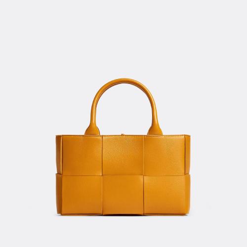  BV葆蝶家 22年秋冬 女士 手提包 sac mini arco tote 709337VCQC27716